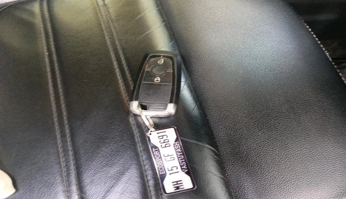 2018 Ford Ecosport TITANIUM + 1.5L DIESEL, Diesel, Manual, 1,77,944 km, interior