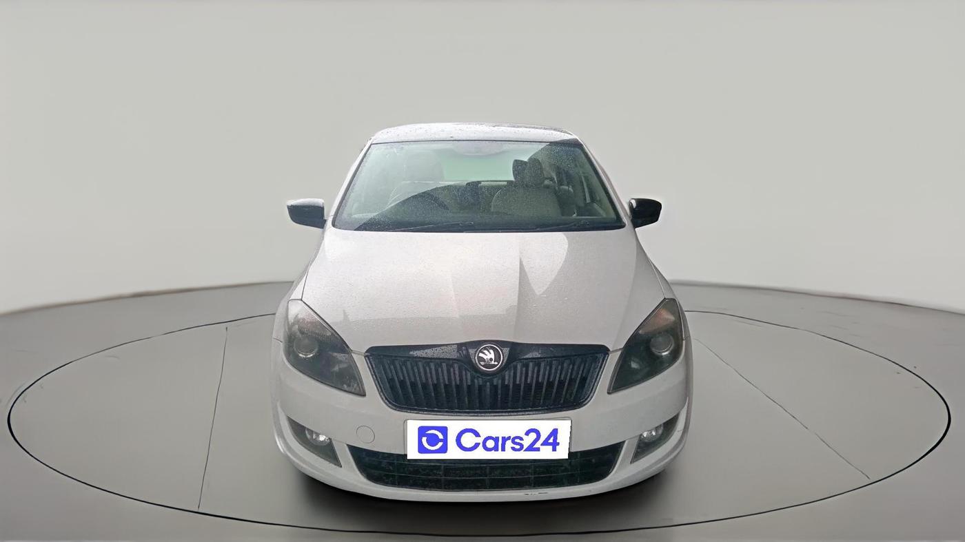 2015 Skoda Rapid 1.6 MPI ELEGANCE PLUS, Petrol, Manual, 97,064 km, exterior