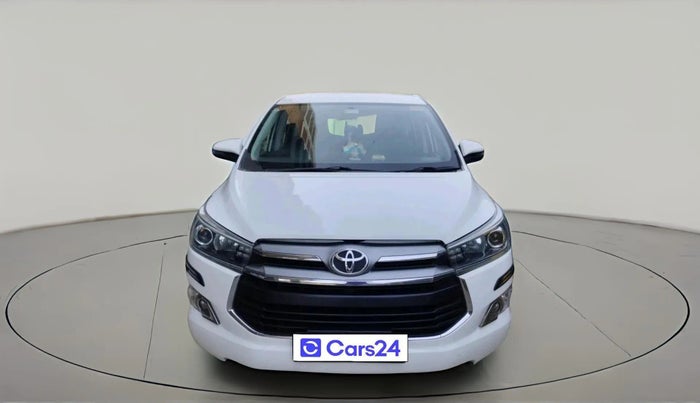 2017 Toyota Innova Crysta 2.4 VX 8 STR, Diesel, Manual, 1,84,240 km, exterior