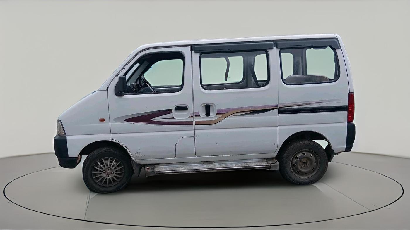 2011 Maruti Eeco 7 STR, Petrol, Manual, 1,17,152 km, exterior