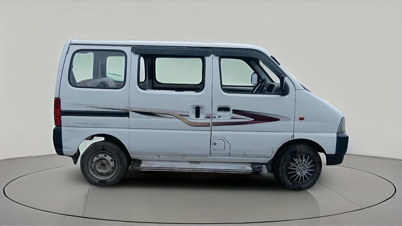 2011 Maruti Eeco 7 STR, Petrol, Manual, 1,17,152 km, exterior
