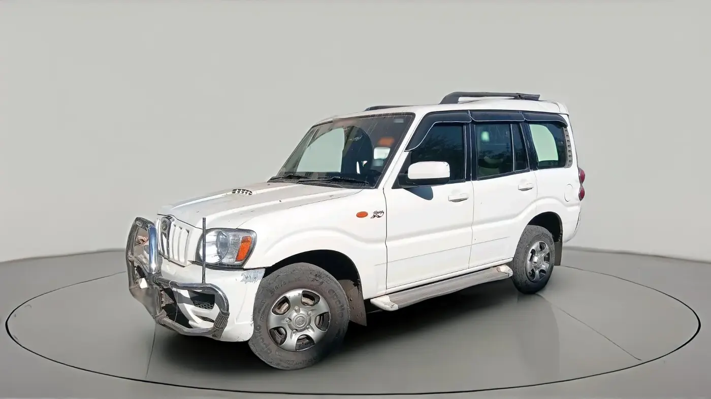 2013 Mahindra Scorpio EX M2DI, Diesel, Manual, 60,545 km, exterior