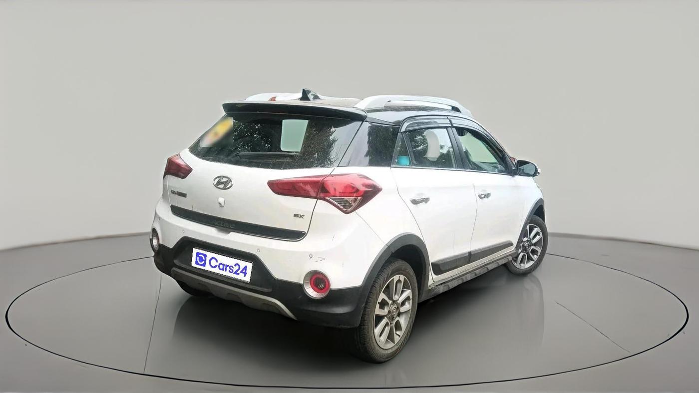 2018 Hyundai i20 Active 1.2 SX, Petrol, Manual, 1,29,035 km, exterior