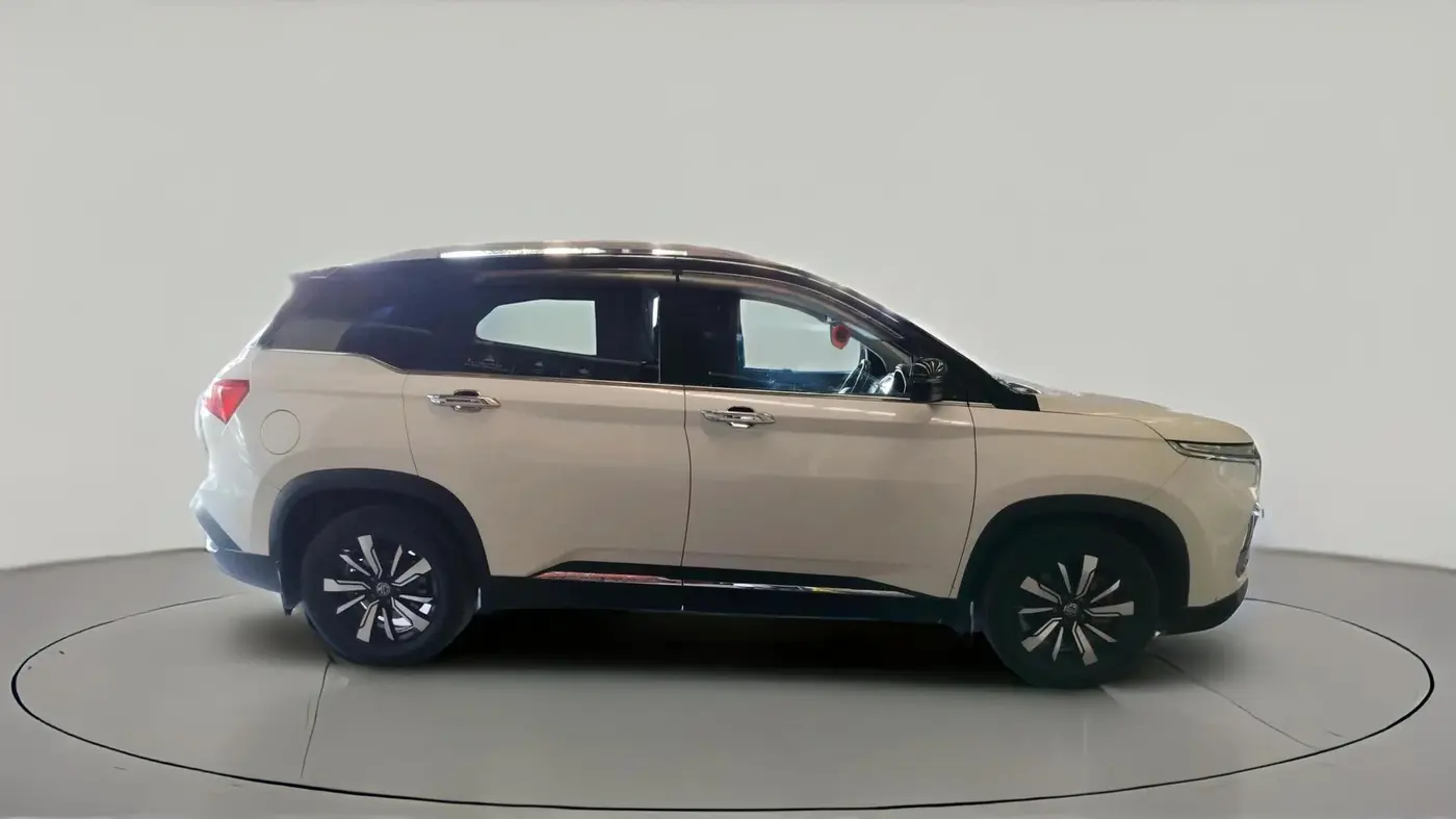 2020 MG HECTOR SMART 2.0 DIESEL, Diesel, Manual, 1,73,437 km, exterior