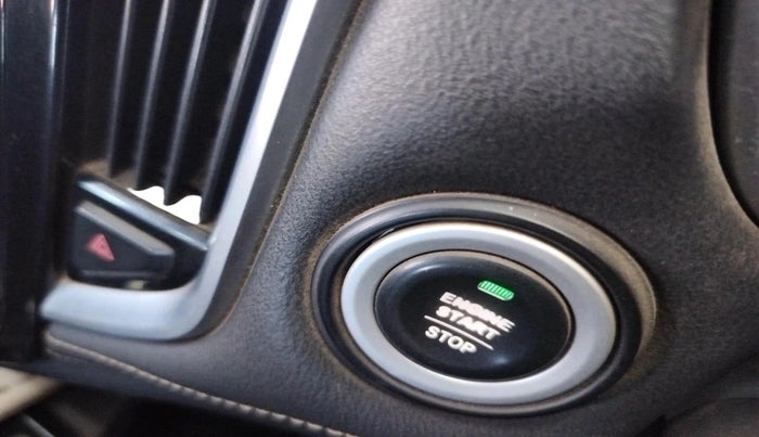 2020 MG HECTOR SMART 2.0 DIESEL, Diesel, Manual, 1,73,437 km, interior