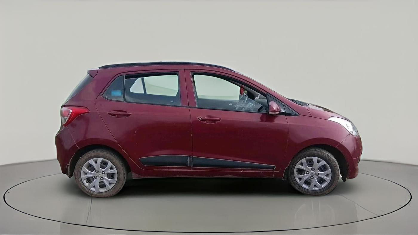 2016 Hyundai Grand i10 SPORTZ 1.2 KAPPA VTVT, Petrol, Manual, 1,43,945 km, exterior