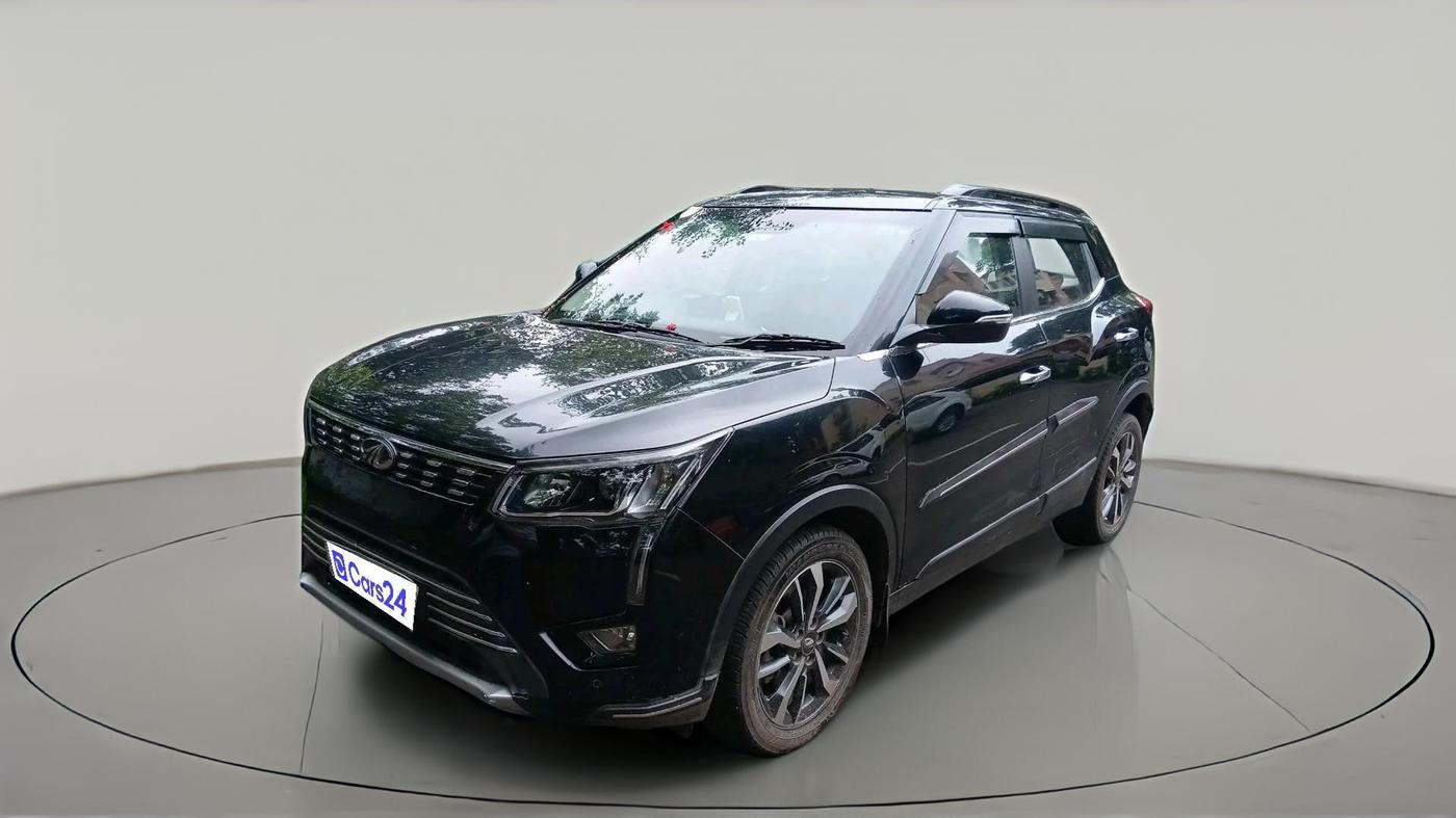 2021 Mahindra XUV300 W8 (O) 1.2 PETROL, Petrol, Manual, 46,383 km, exterior