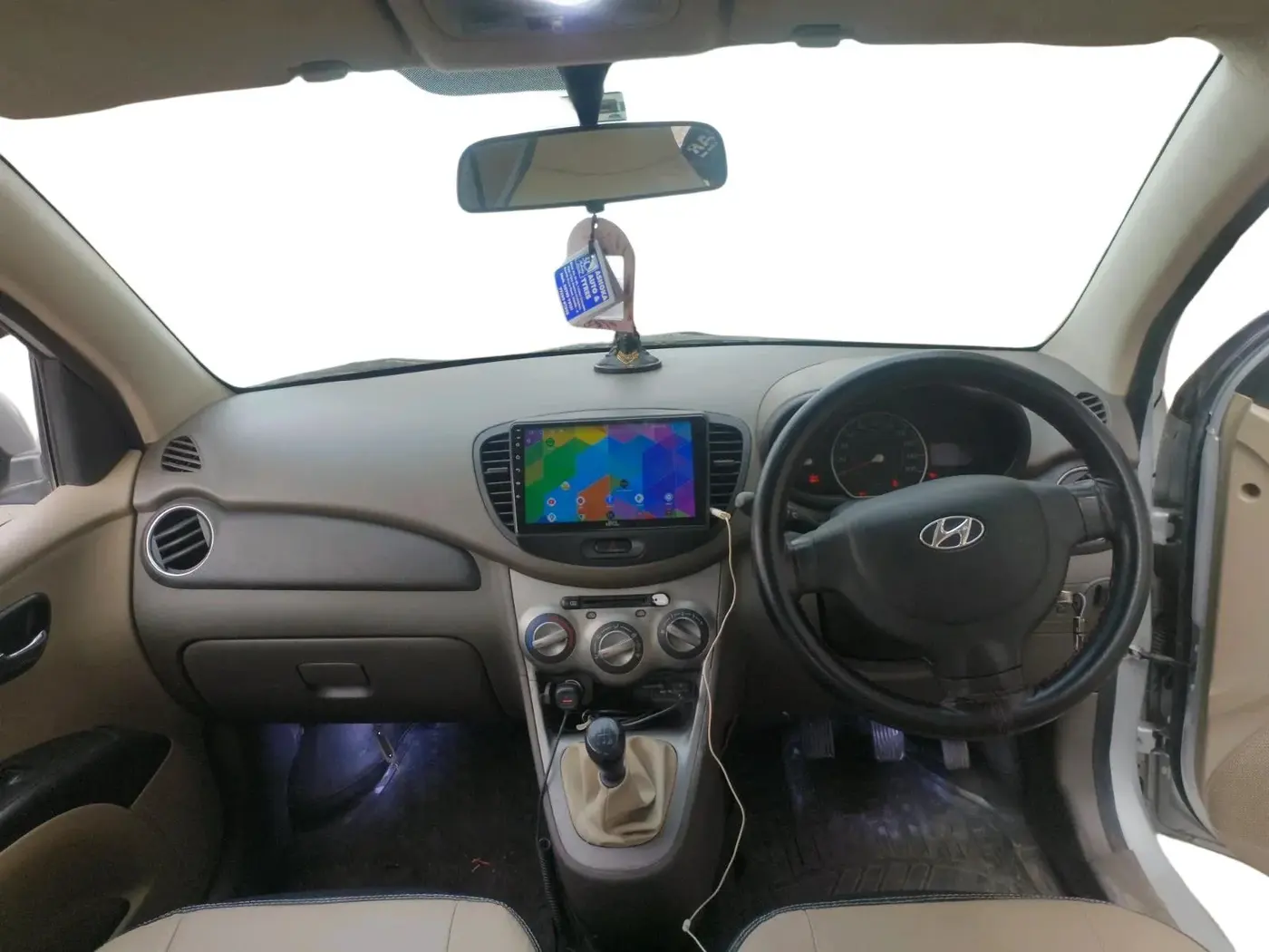 2013 Hyundai i10 SPORTZ 1.2, CNG, Manual, 84,678 km, interior