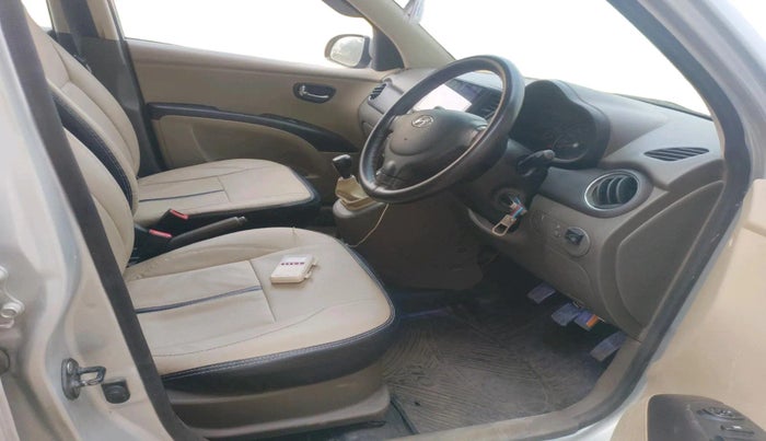 2013 Hyundai i10 SPORTZ 1.2, CNG, Manual, 84,678 km, interior