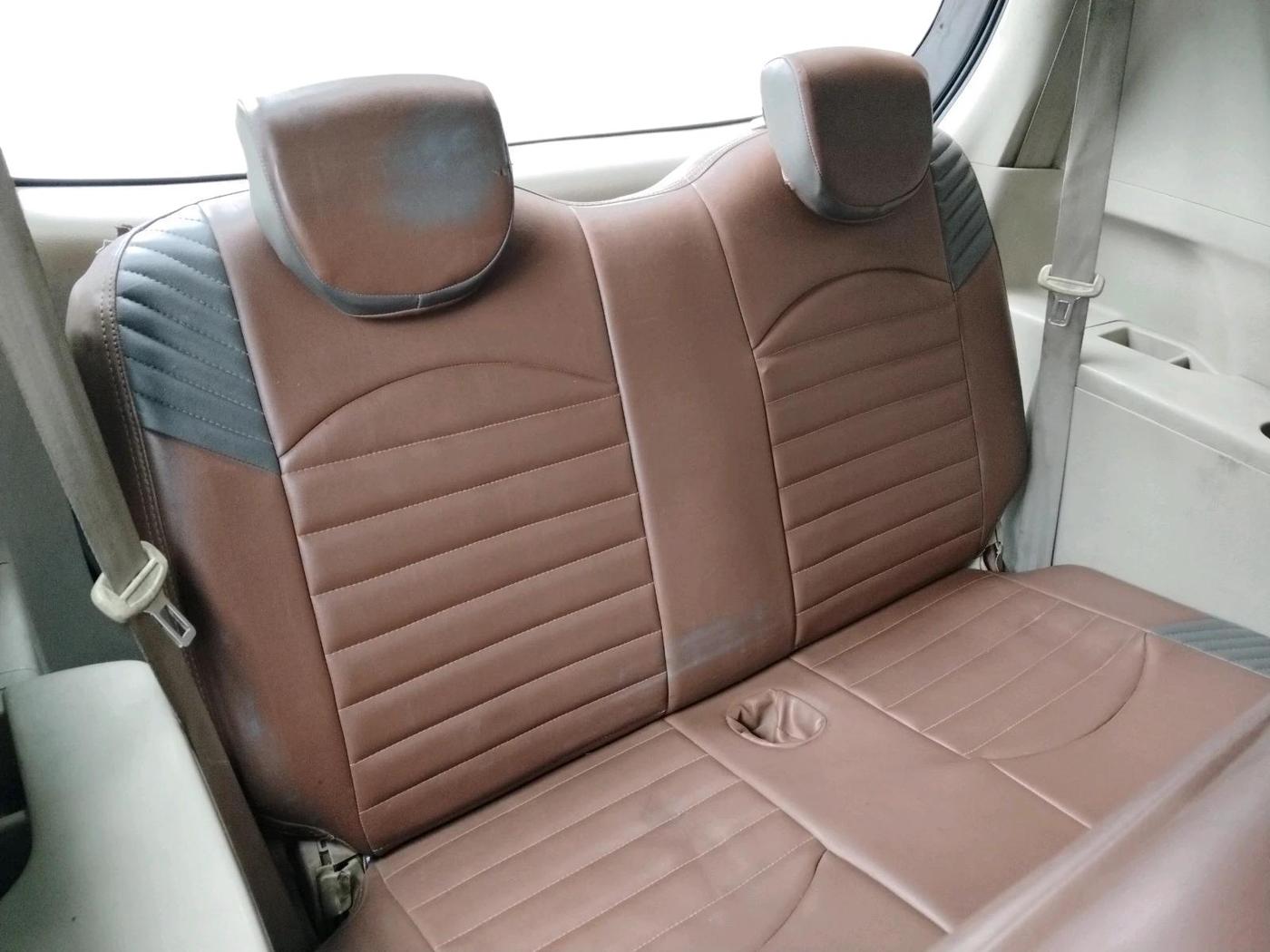 2013 Maruti Ertiga VDI, Diesel, Manual, 1,16,806 km, interior
