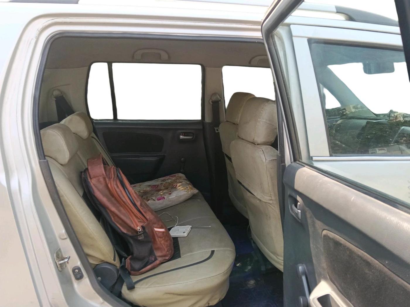 2012 Maruti Wagon R 1.0 LXI CNG, CNG, Manual, 11,00,002 km, interior