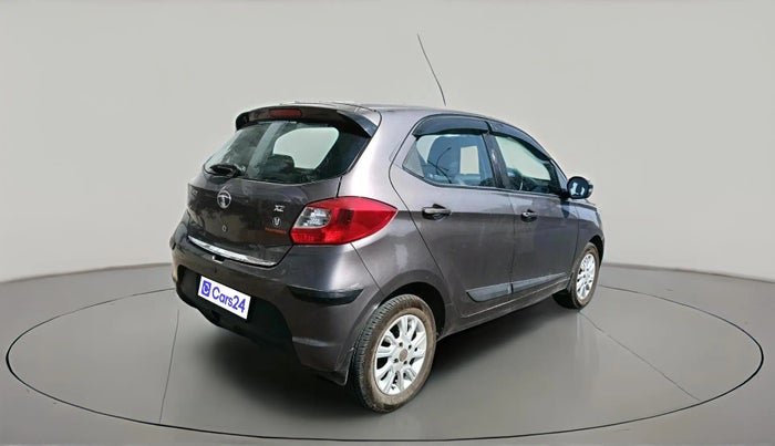 2017 Tata Tiago XZ PETROL, Petrol, Manual, 1,05,921 km, exterior