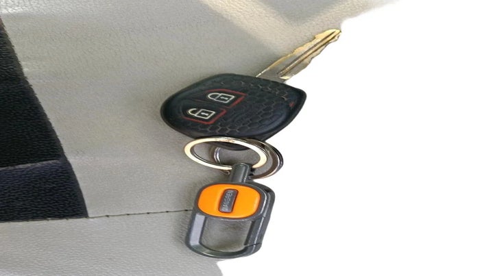 2017 Maruti Wagon R 1.0 VXI, CNG, Manual, 1,20,835 km, interior