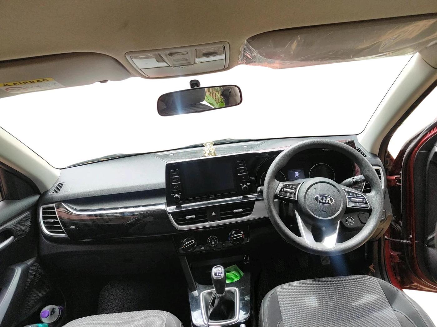 2020 KIA SELTOS HTK PLUS 1.5, Petrol, Manual, 14,881 km, interior