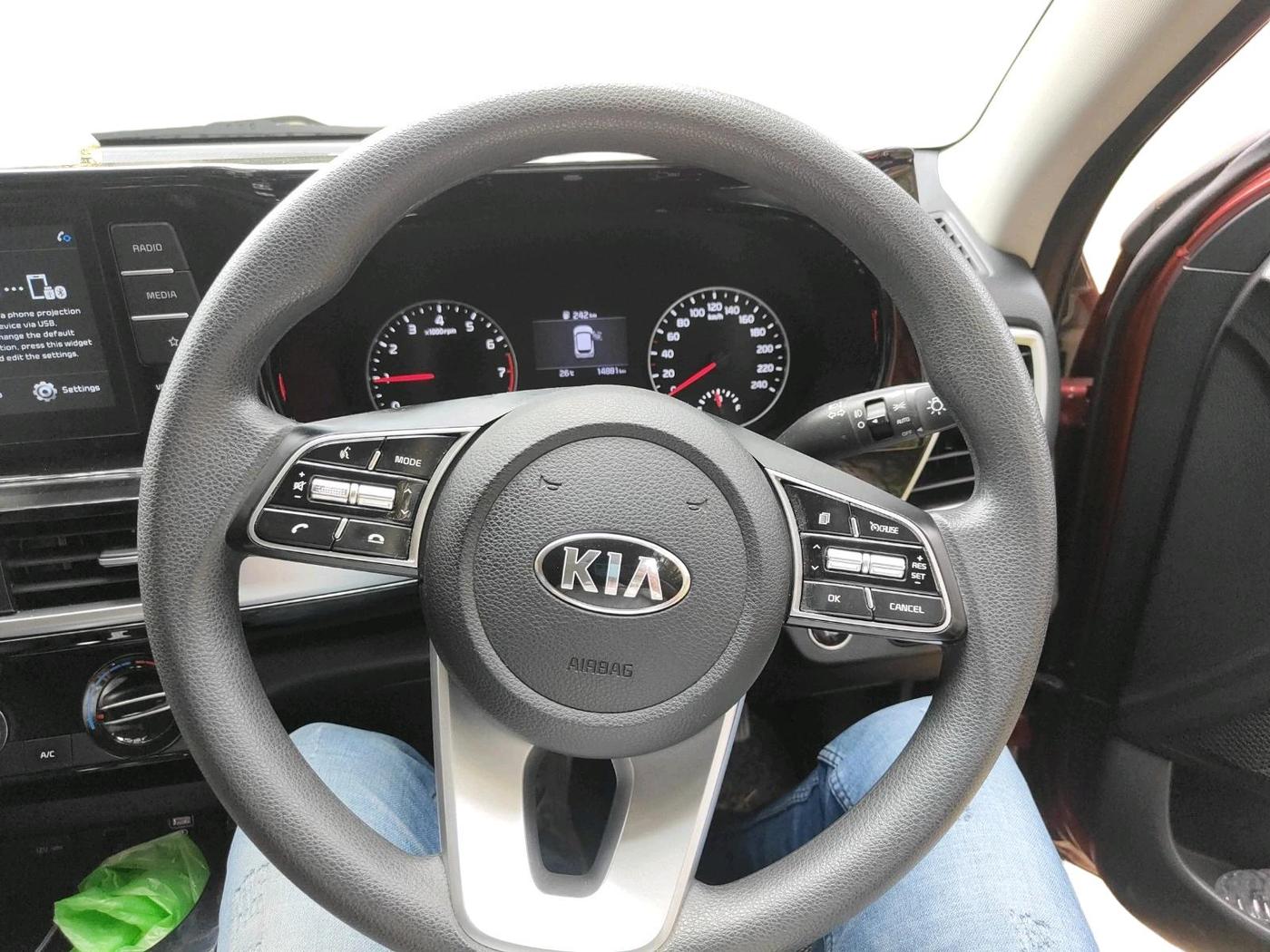 2020 KIA SELTOS HTK PLUS 1.5, Petrol, Manual, 14,881 km, interior