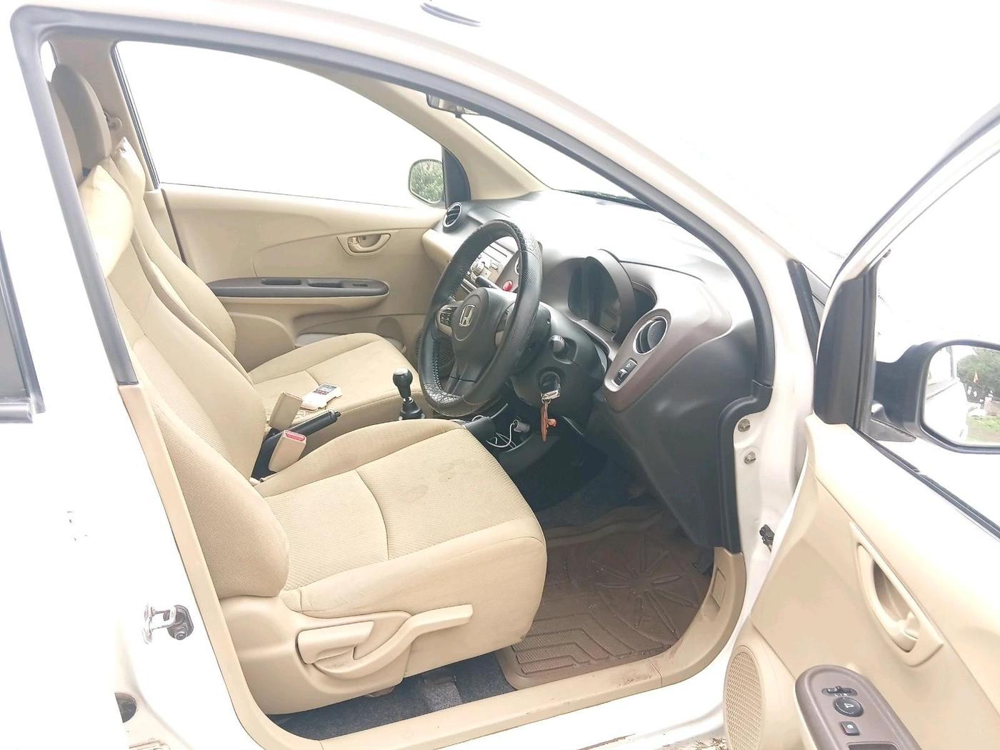 2013 Honda Brio S MT, Petrol, Manual, 60,834 km, interior