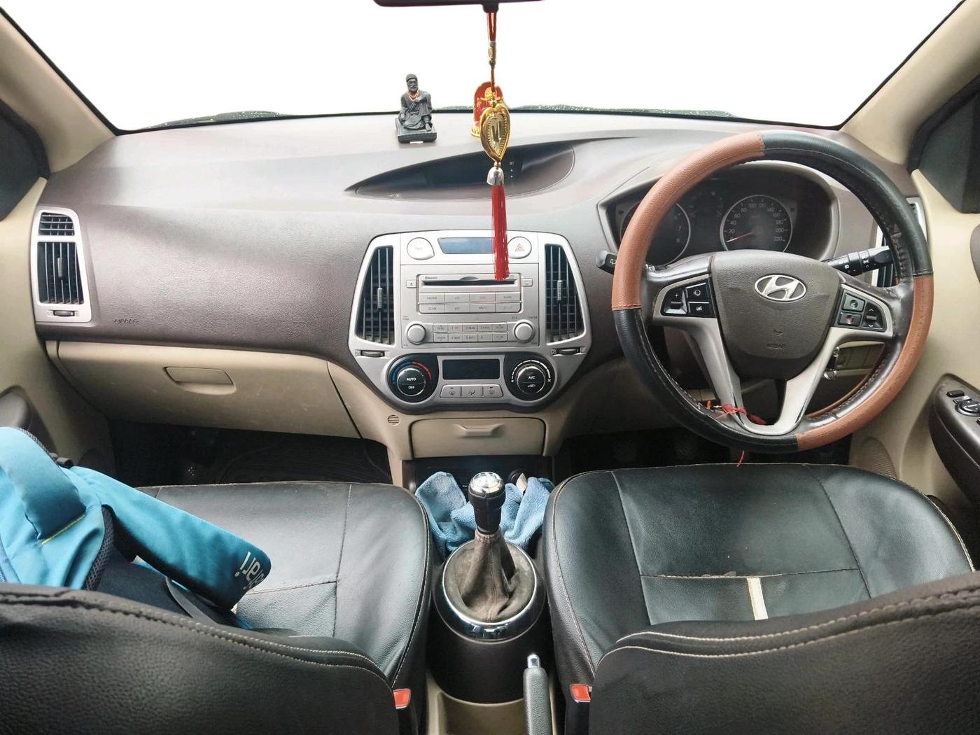 2011 Hyundai i20 ASTA 1.2, Petrol, Manual, 97,519 km, interior