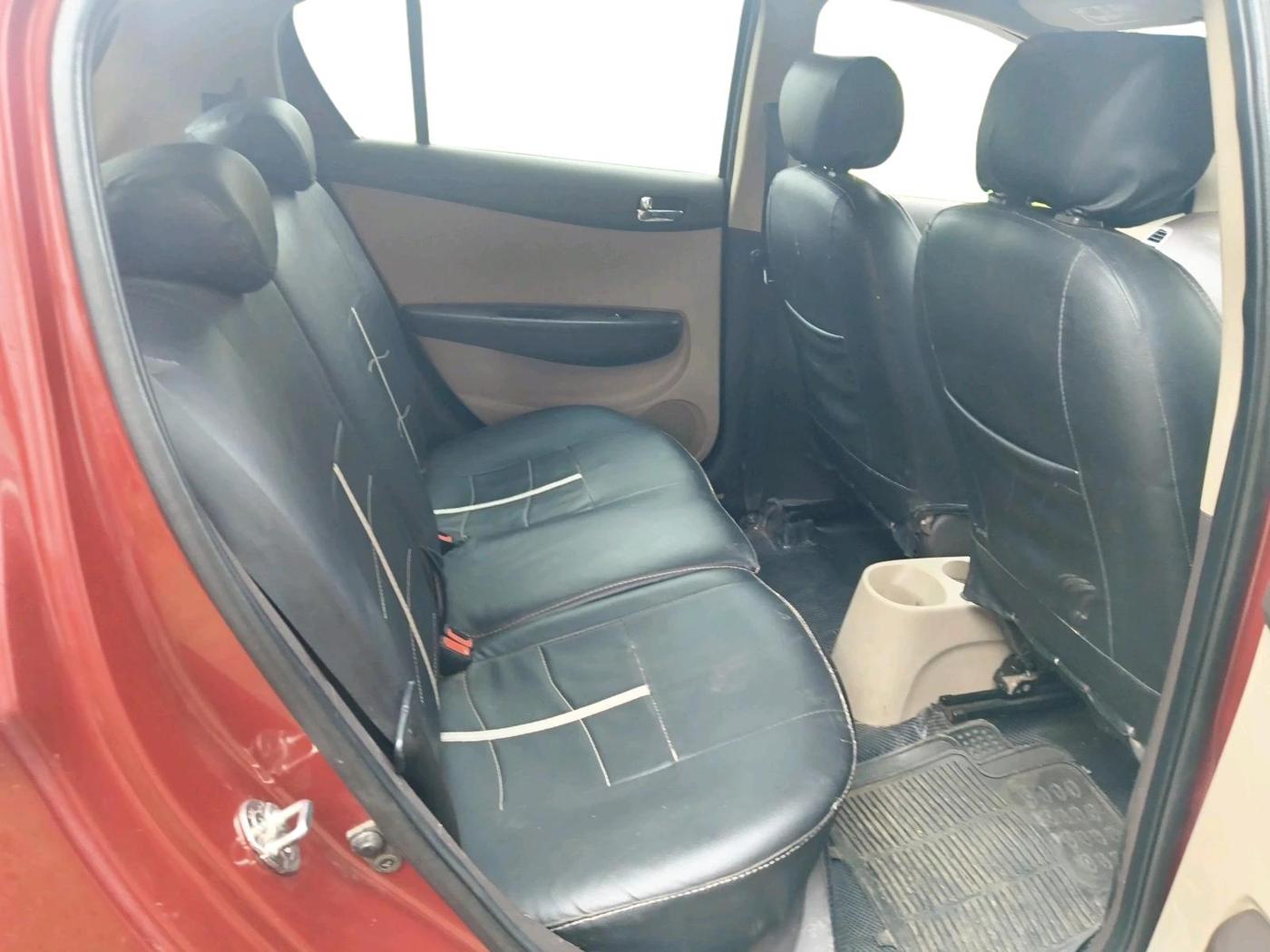 2011 Hyundai i20 ASTA 1.2, Petrol, Manual, 97,519 km, interior