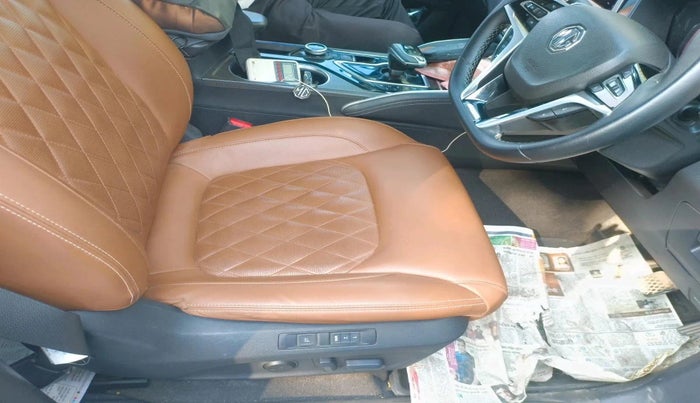 2021 MG GLOSTER SAVVY 6 STR 2.0 TWIN TURBO 4WD, Diesel, Automatic, 65,846 km, interior