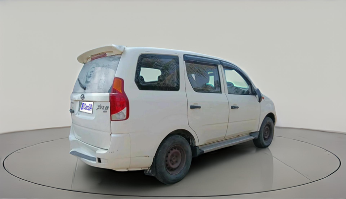2011 Mahindra Xylo E4 BS-III, Diesel, Manual, 2,79,810 km, exterior