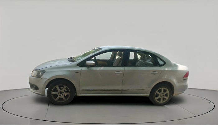 2013 Volkswagen Vento HIGHLINE DIESEL 1.6, Diesel, Manual, 2,51,241 km, exterior