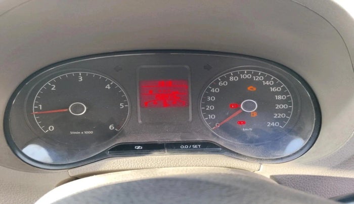 2011 Volkswagen Vento HIGHLINE DIESEL 1.6, Diesel, Manual, 1,50,473 km, interior