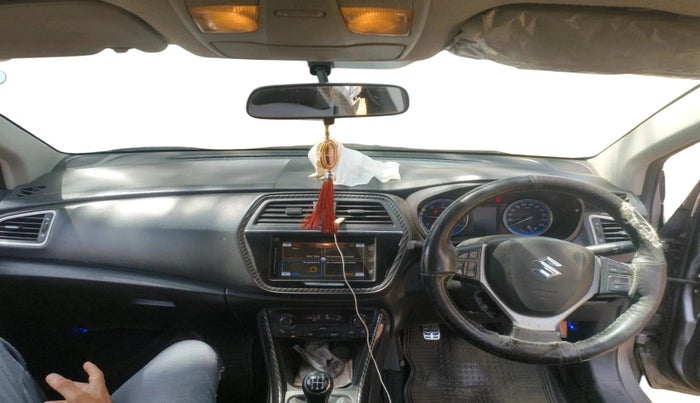 2016 Maruti S Cross ZETA 1.3, Diesel, Manual, 1,17,038 km, interior