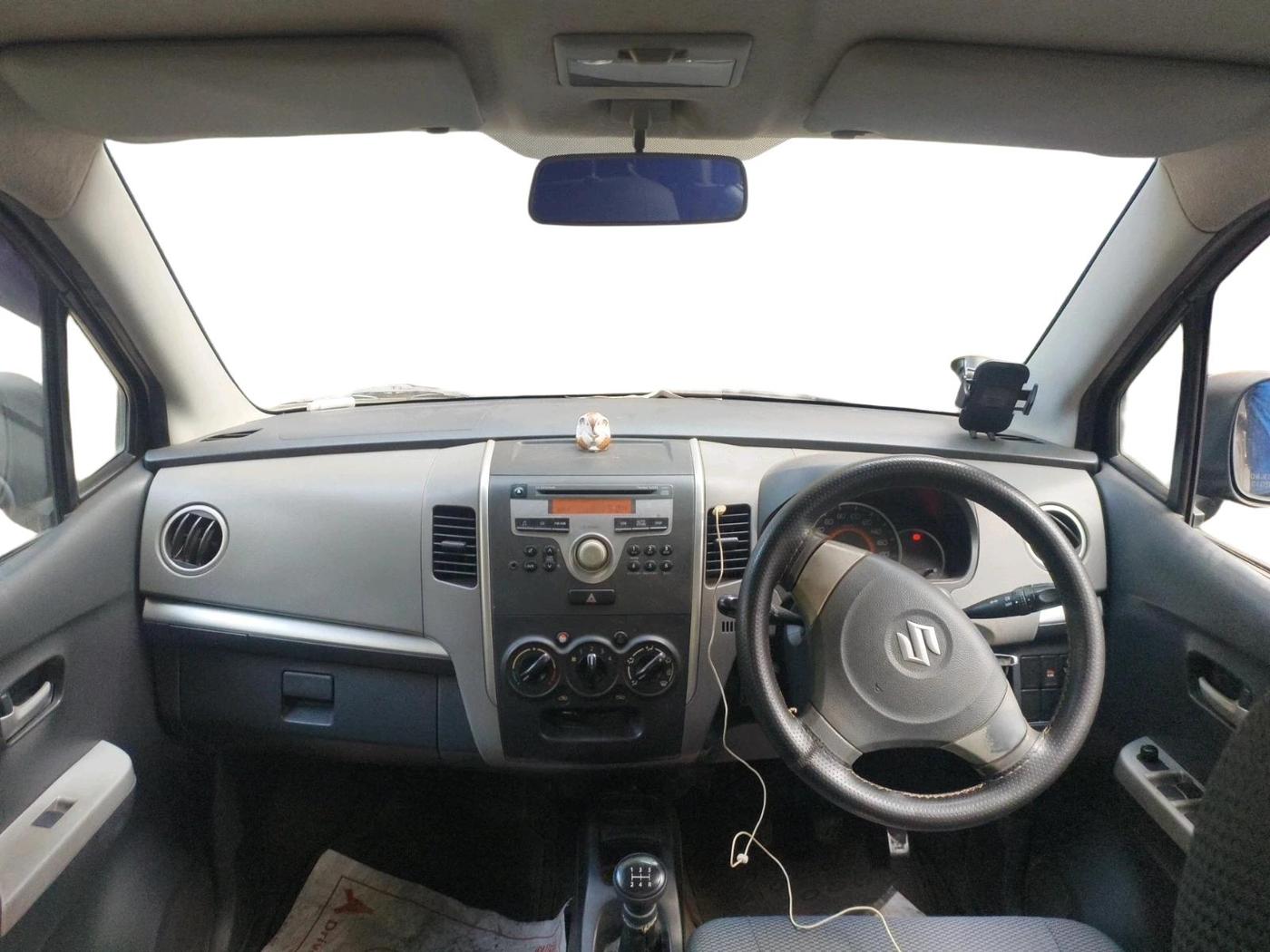 2011 Maruti Wagon R 1.0 VXI, Petrol, Manual, 1,19,349 km, interior