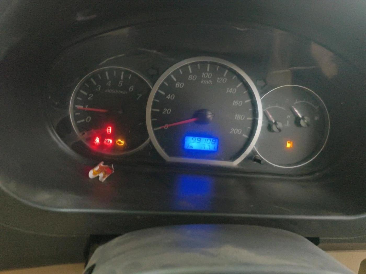 2013 Chevrolet Enjoy 1.4 LT 7 STR, CNG, Manual, 99,106 km, interior