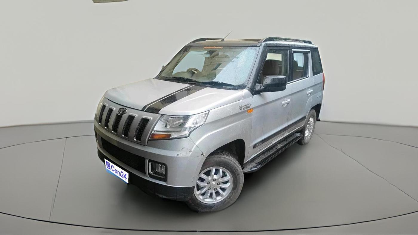 2017 Mahindra TUV300 T8, Diesel, Manual, 1,27,751 km, exterior