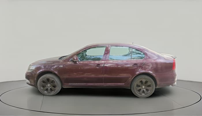 2012 Skoda Laura AMBIENTE 2.0 TDI CR MT, Diesel, Manual, 1,11,520 km, exterior