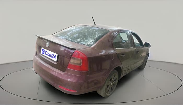 2012 Skoda Laura AMBIENTE 2.0 TDI CR MT, Diesel, Manual, 1,11,520 km, exterior