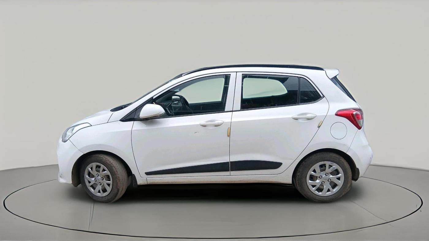 2018 Hyundai Grand i10 SPORTZ 1.2 KAPPA VTVT, Petrol, Manual, 65,029 km, exterior