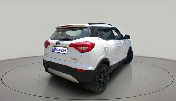 2020 Mahindra XUV300 W8 (O) 1.5 DIESEL, Diesel, Manual, 77,631 km, exterior