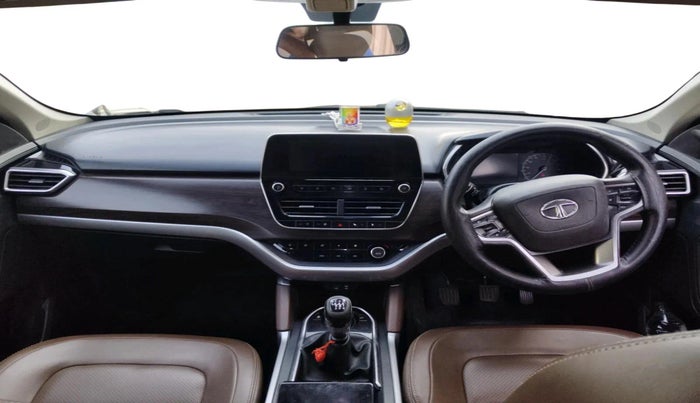 2021 Tata Harrier XZ 2.0L, Diesel, Manual, 1,77,295 km, interior