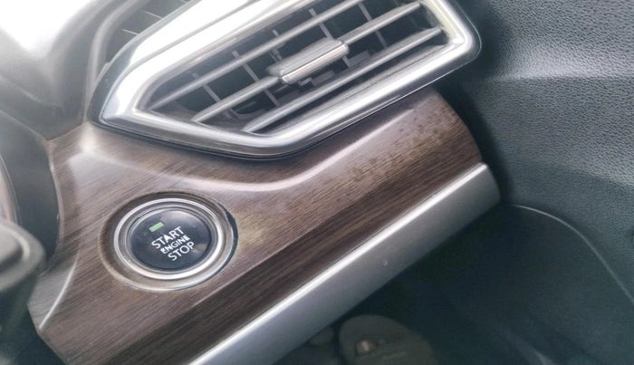 2021 Tata Harrier XZ 2.0L, Diesel, Manual, 1,77,295 km, interior