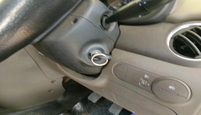 2016 Hyundai i10 SPORTZ 1.1, Petrol, Manual, 53,605 km, interior