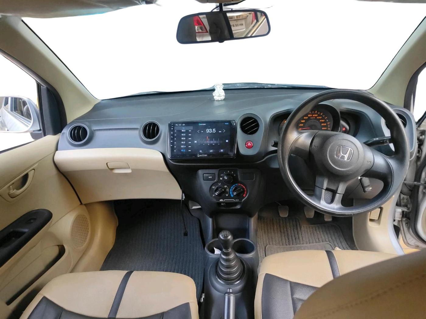 2015 Honda Amaze 1.2L I-VTEC E, Petrol, Manual, 65,466 km, interior
