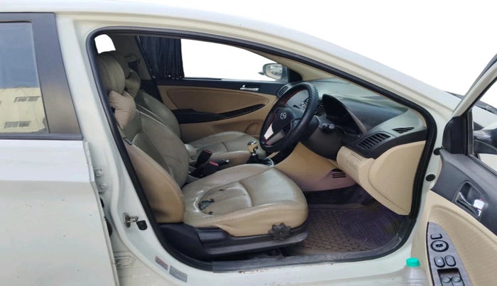 2012 Hyundai Verna FLUIDIC 1.6 CRDI SX, Diesel, Manual, 1,17,311 km, interior