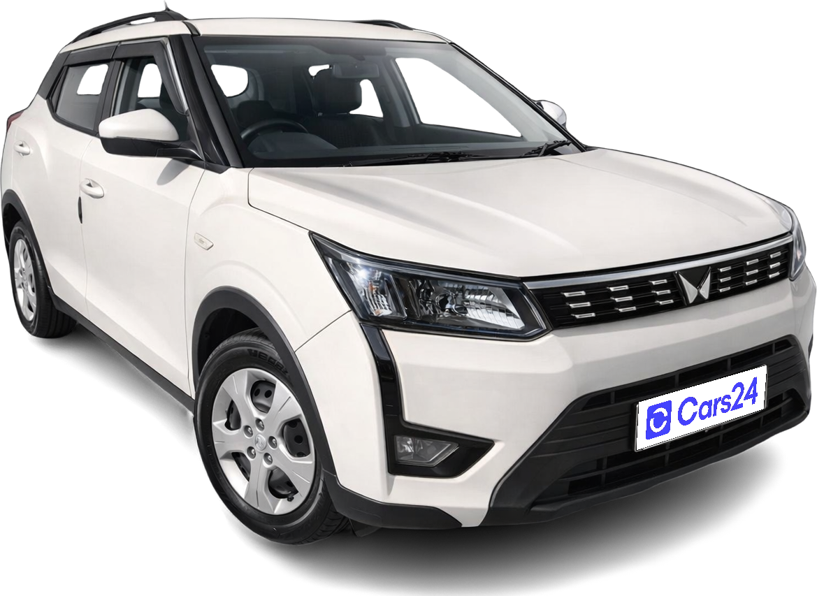 2023 Mahindra XUV300 - SUV - Petrol - Manual - ₹8.85 lakh