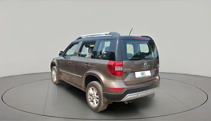 2015 Skoda Yeti ELEGANCE 4 X 4, Diesel, Manual, 1,21,612 km, exterior