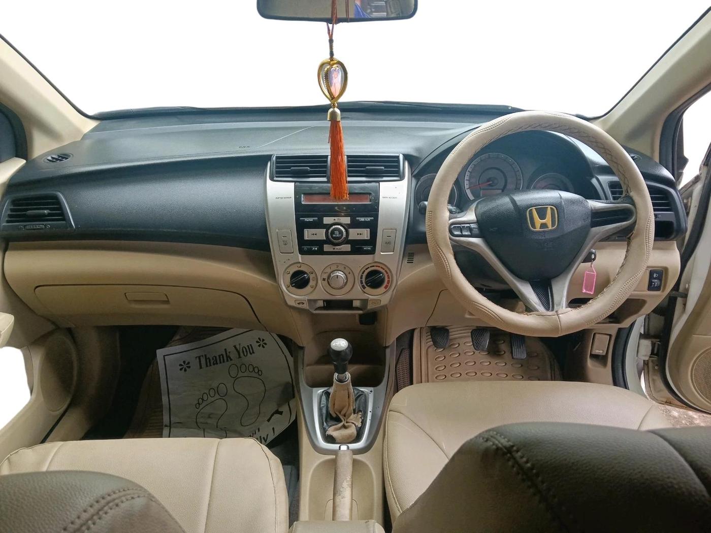 2011 Honda City 1.5L I-VTEC S MT, Petrol, Manual, 1,48,042 km, interior
