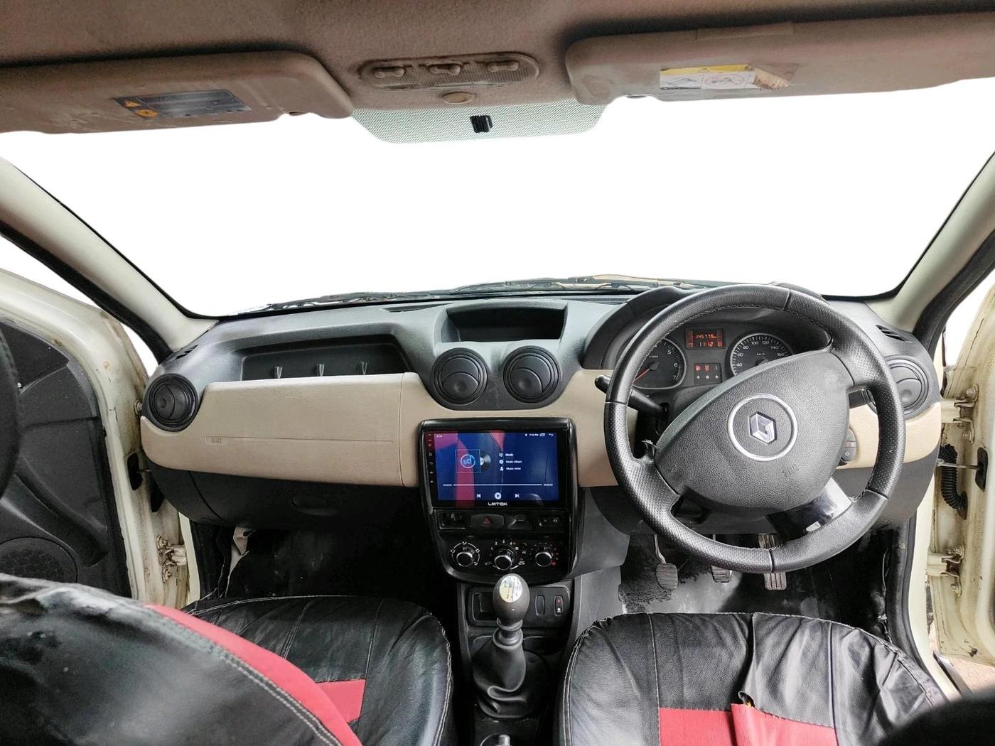 2012 Renault Duster 110 PS RXZ DIESEL, Diesel, Manual, 1,45,779 km, interior
