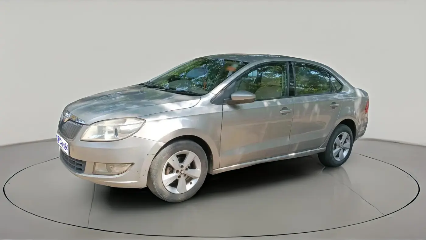 2016 Skoda Rapid 1.5 TDI CR STYLE PLUS AT, Diesel, Automatic, 2,34,175 km, exterior