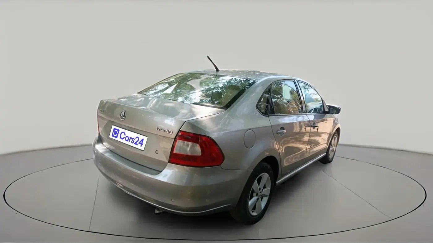2016 Skoda Rapid 1.5 TDI CR STYLE PLUS AT, Diesel, Automatic, 2,34,175 km, exterior