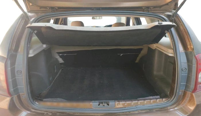 2014 Renault Duster 85 PS RXL DIESEL, Diesel, Manual, 1,32,660 km, exterior