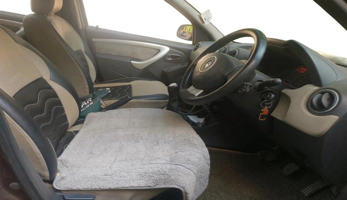 2014 Renault Duster 85 PS RXL DIESEL, Diesel, Manual, 1,32,660 km, interior