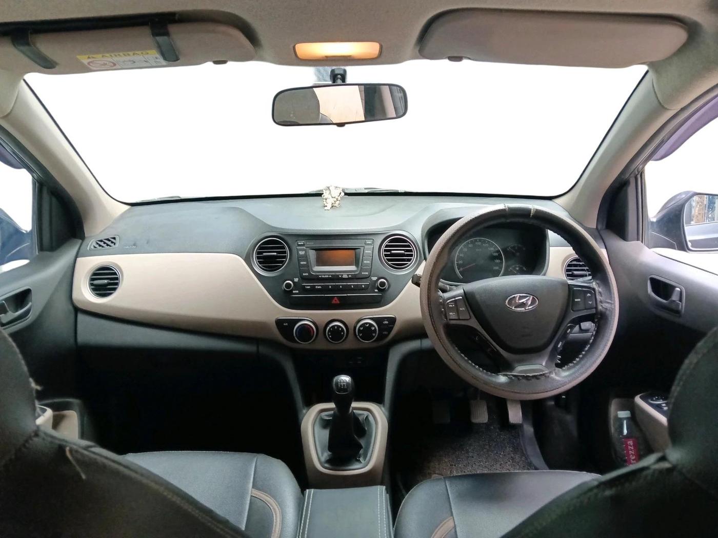 2019 Hyundai Grand i10 MAGNA 1.2 KAPPA VTVT CNG, CNG, Manual, 1,52,464 km, interior