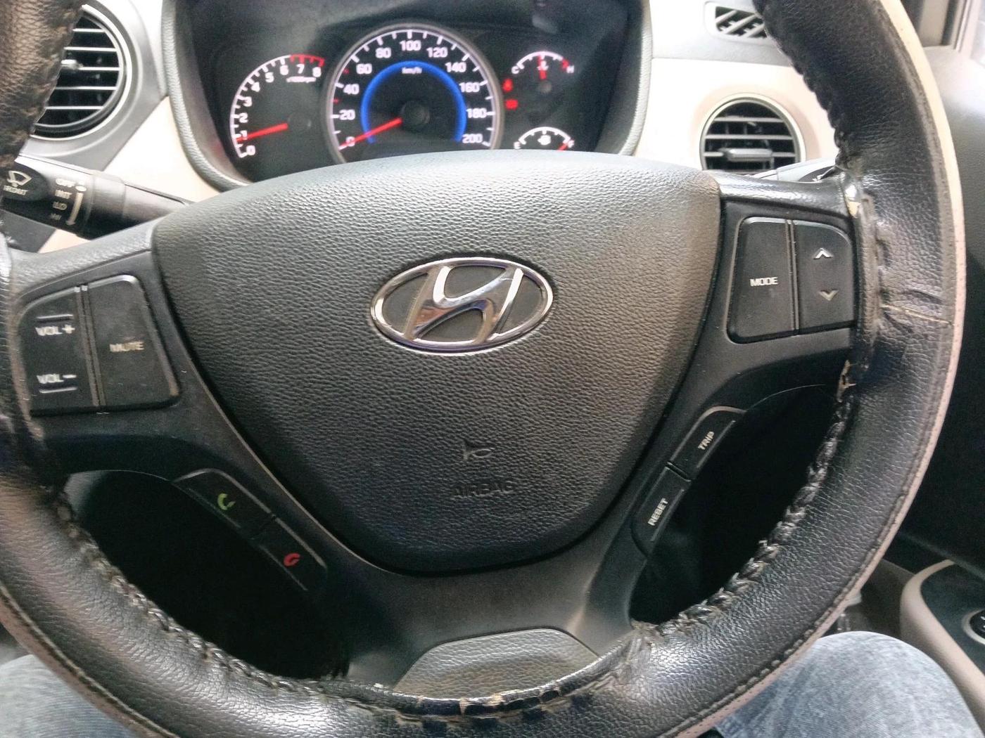 2019 Hyundai Grand i10 MAGNA 1.2 KAPPA VTVT CNG, CNG, Manual, 1,52,464 km, interior