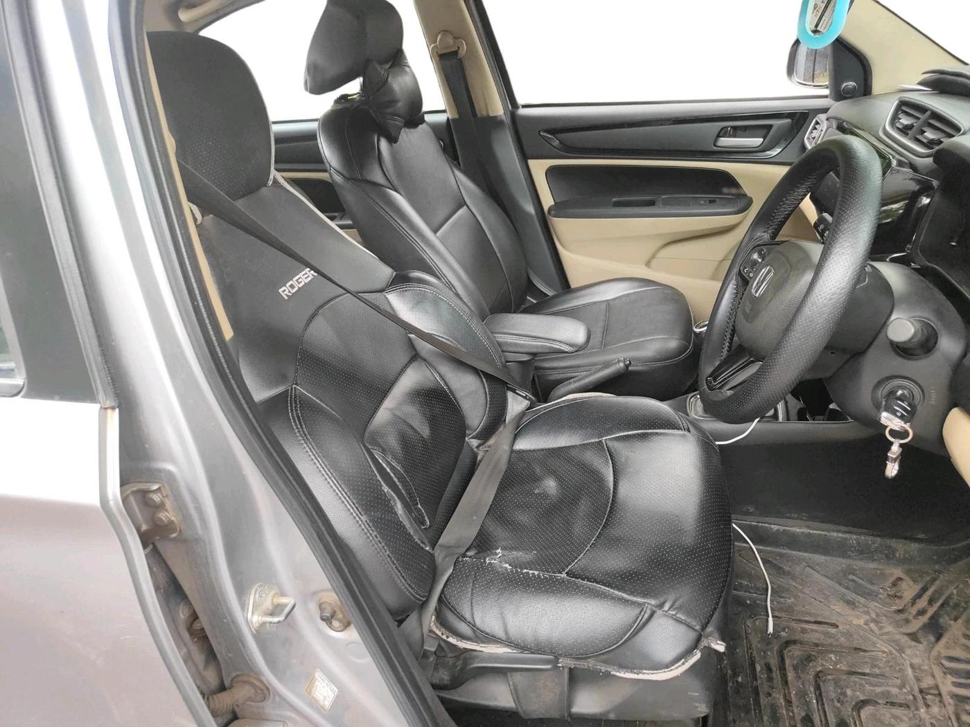 2019 Honda Amaze 1.5L I-DTEC S, Diesel, Manual, 1,07,342 km, interior